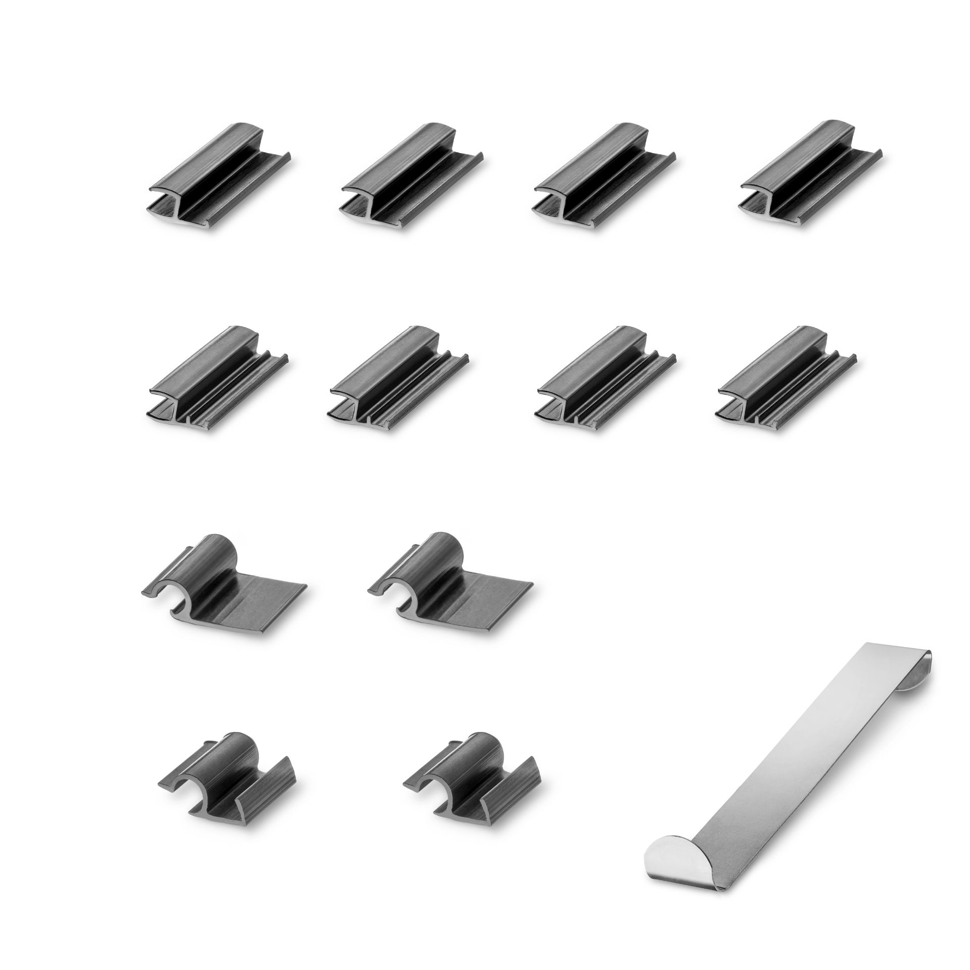 ein Halterset mit Einbauhilfe für einen Volvo XC40