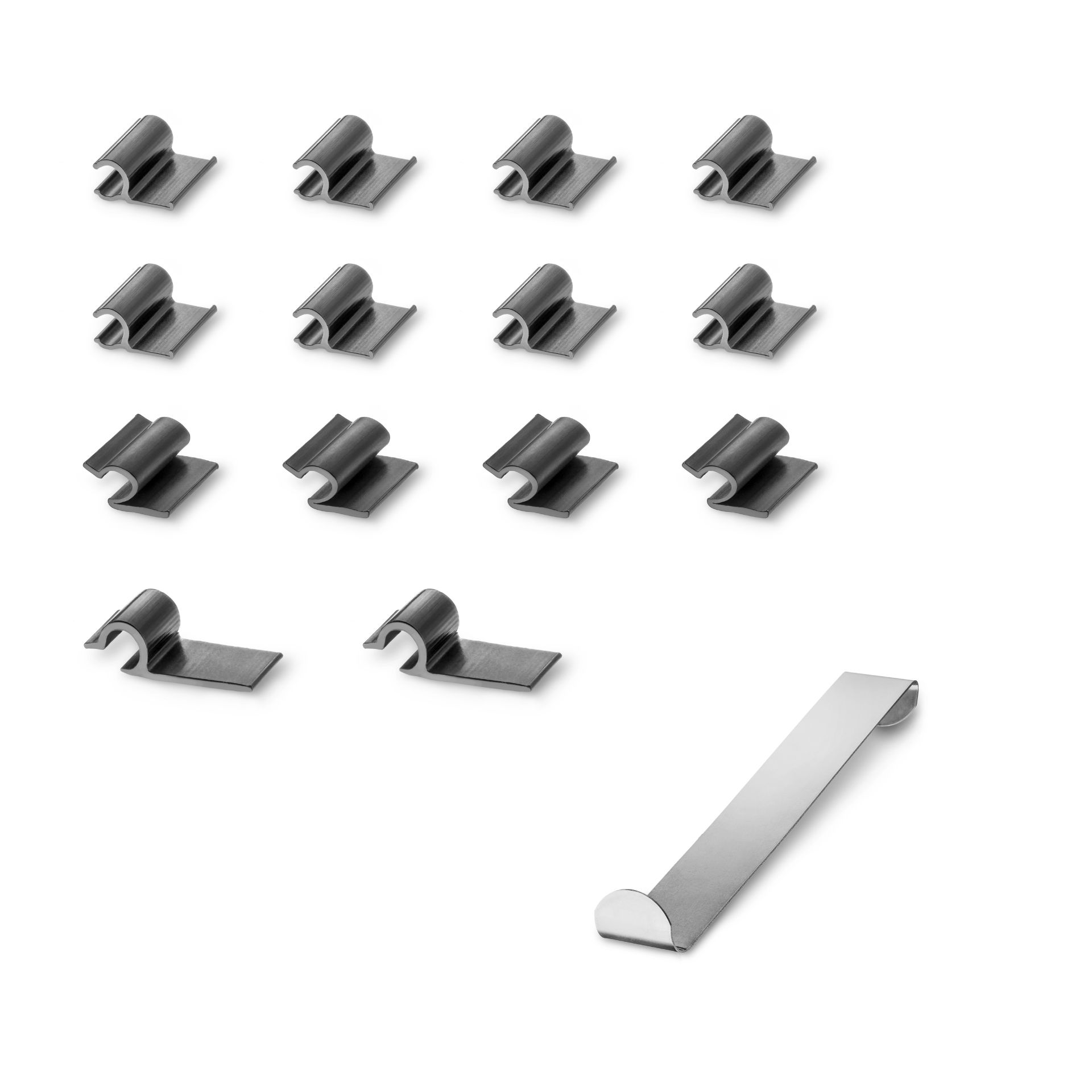 ein Halterset mit Einbauhilfe für Ford Explorer EV